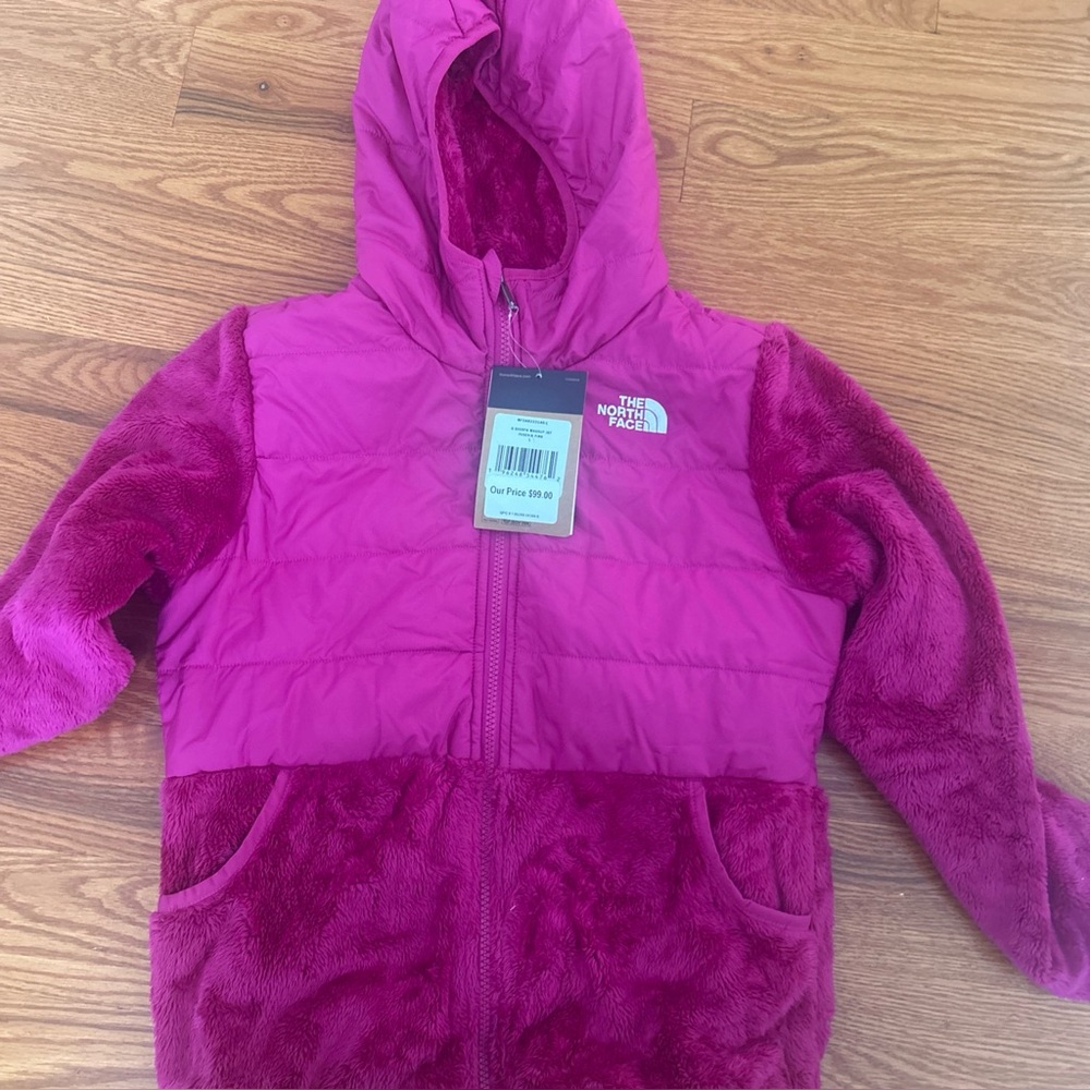 The North Face girls Fuchsia Pink Jacket NWT size large